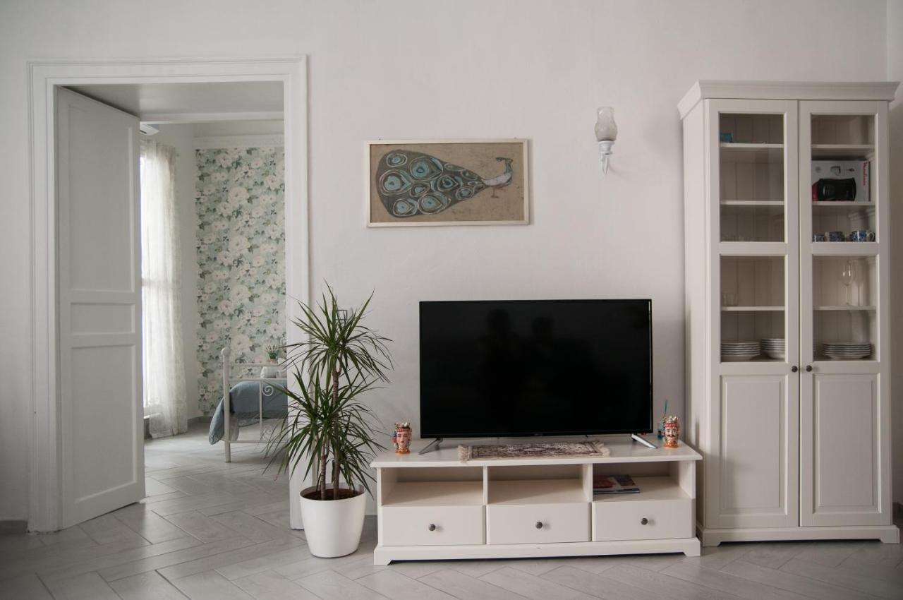 Ai Mori Appartement Palermo Buitenkant foto
